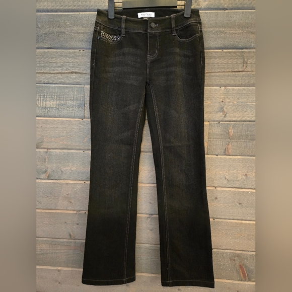 White House Black Market Denim - White House Black Market "Diamonds Are Forever" Bootcut Jeans - Size 0 Regular